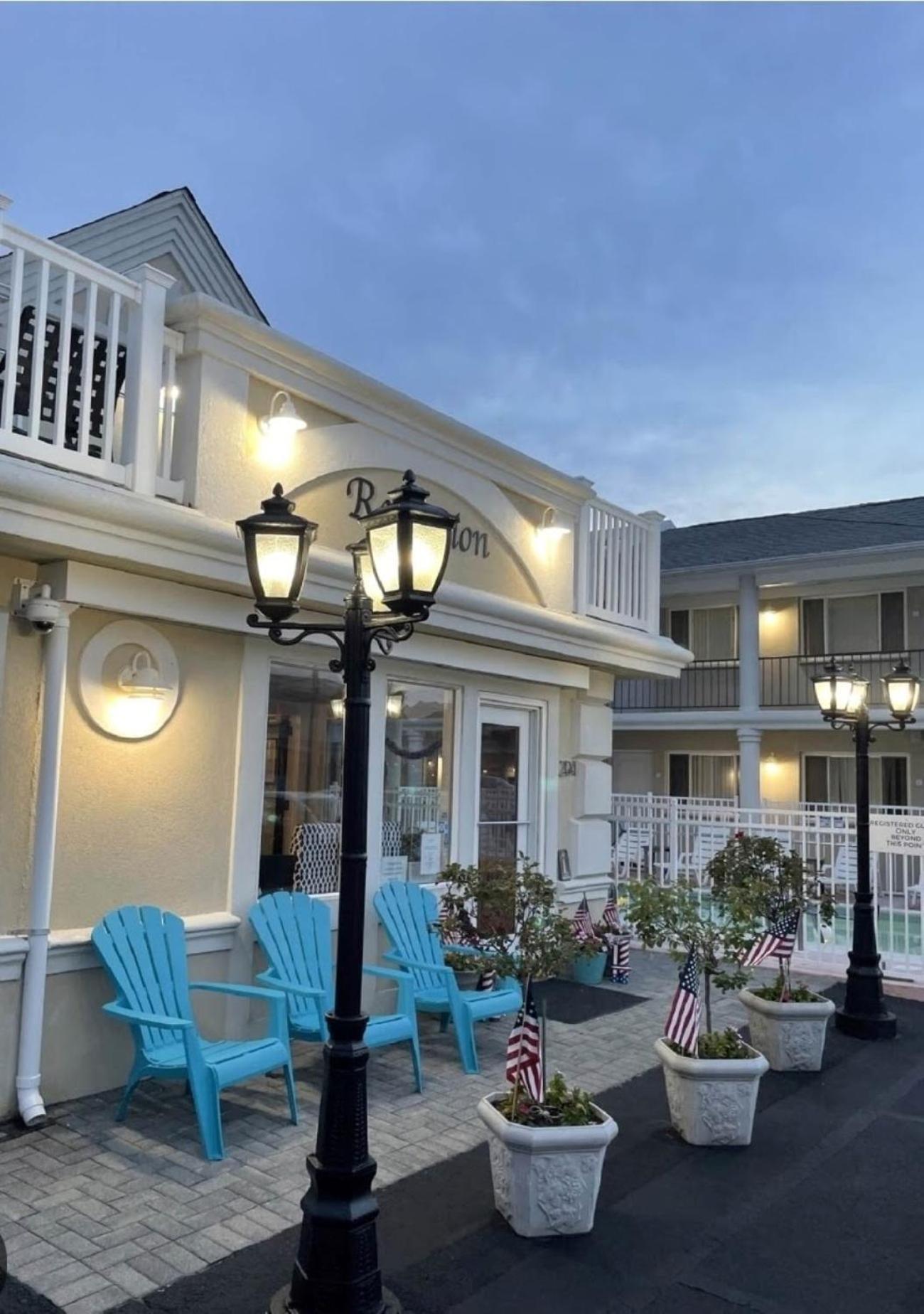 The Lamplight Inn 라발레트 외부 사진